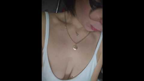 Media: aureliyxxx Bongacams 2023-12-03 08:44:00