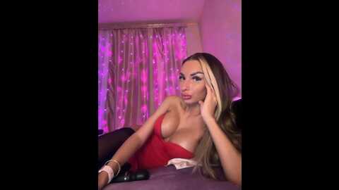 Media: goldpussy69 Bongacams 2023-12-03 03:08:00