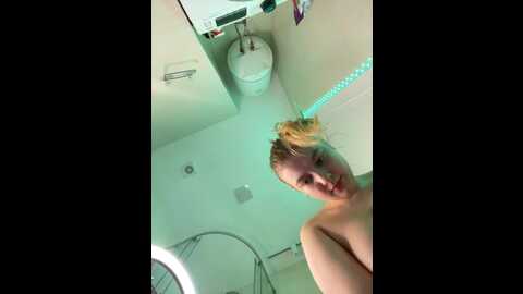 Media: jucielussie Bongacams 2023-12-03 00:50:00