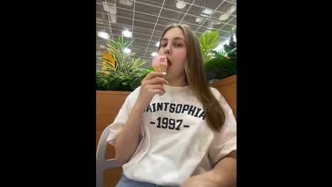 Media: adelaida1001 Bongacams 2023-12-04 10:44:00