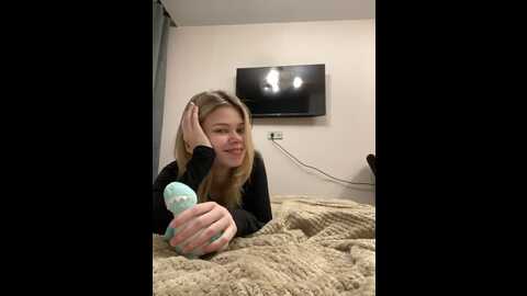 Media: chansetolove Bongacams 2023-12-04 21:13:00