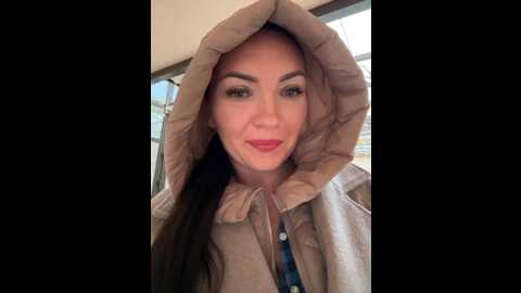 Media: divora Bongacams 2023-12-04 13:00:00