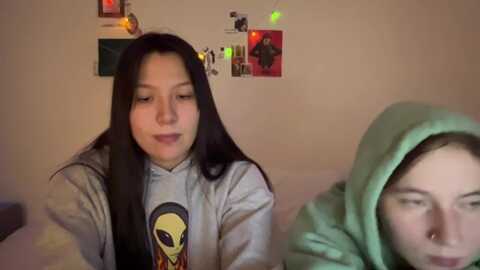 Media: marsandvenera Bongacams 2023-12-04 14:19:00
