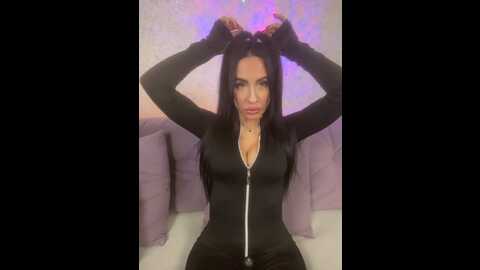 Media: missjasmine07 Bongacams 2023-12-04 15:14:00