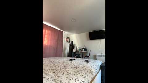 Media: _maybebaby_ Bongacams 2023-12-05 09:16:00