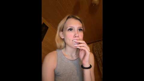 angelll3 @ bongacams on 20231205