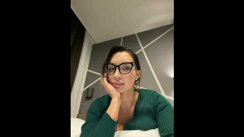 Media: amarulla Bongacams 2023-12-06 19:50:00