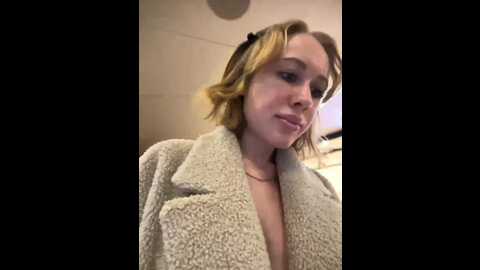 Media: likachkaa Bongacams 2023-12-06 09:46:00