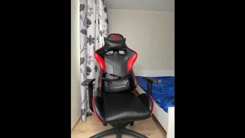 Media: vikikiss Bongacams 2023-12-06 06:06:00
