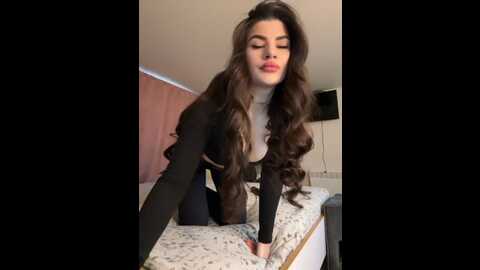 Media: _maybebaby_ Bongacams 2023-12-07 08:10:00
