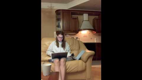 Media: sexy_sweets Bongacams 2023-12-07 05:24:00