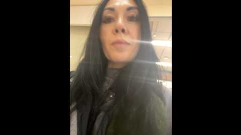 Media: karolinamilf Bongacams 2023-12-09 11:14:00