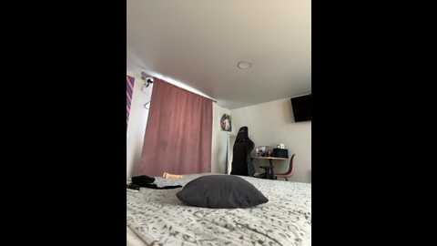 Media: _maybebaby_ Bongacams 2023-12-12 10:18:00