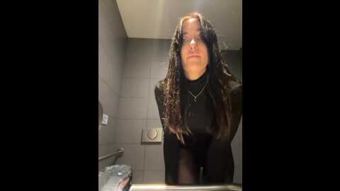 Media: linahelen Bongacams 2023-12-12 15:06:00