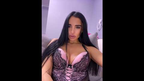 Media: lonelynasty1 Bongacams 2023-12-12 03:00:00
