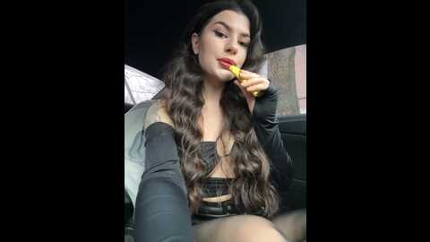 Media: _maybebaby_ Bongacams 2023-12-13 08:40:00