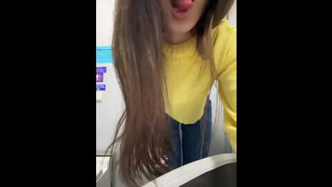 Media: monikayyy Bongacams 2023-12-13 23:06:00