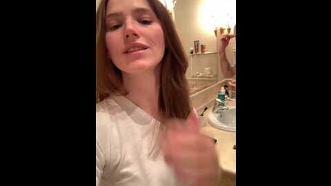 Media: sexy_sweets Bongacams 2023-12-13 03:55:00