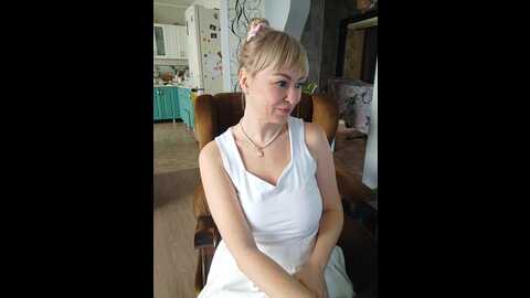 Media: terrirose Bongacams 2023-12-13 08:32:00