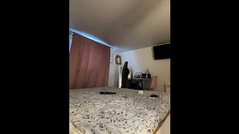 Media: _maybebaby_ Bongacams 2023-12-16 13:04:00