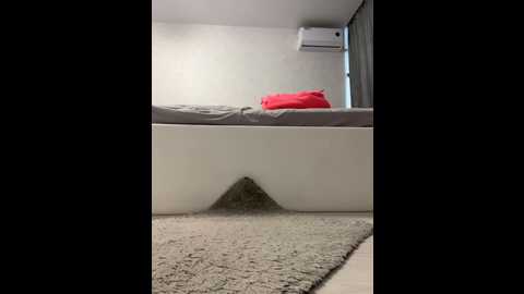 Media: babyvik Bongacams 2023-12-18 07:48:00