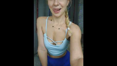 Media: kkoketkaa Bongacams 2023-12-18 19:28:00