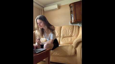 Media: sexy_sweets Bongacams 2023-12-18 07:40:00