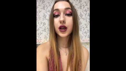 Media: sweet_tea Bongacams 2023-12-18 21:14:00