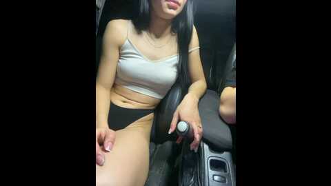 Media: yourlovessz Bongacams 2023-12-18 20:20:00
