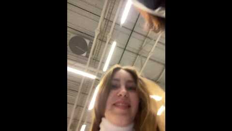 Media: adelaida1001 Bongacams 2023-12-19 08:34:00