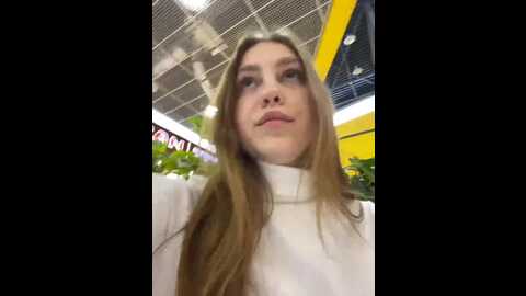 Media: adelaida1001 Bongacams 2023-12-19 09:22:00