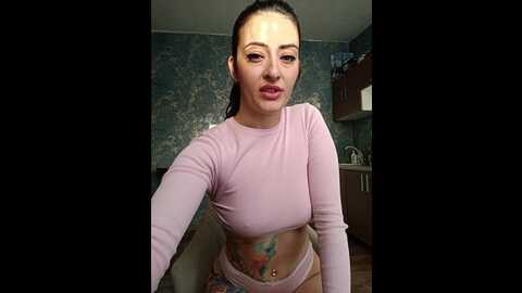 Media: crazypussy07 Bongacams 2023-12-19 04:30:00