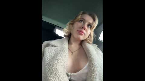 Media: likachkaa Bongacams 2023-12-19 11:40:00