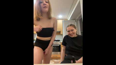 Media: radiants_two Bongacams 2023-12-19 16:52:00