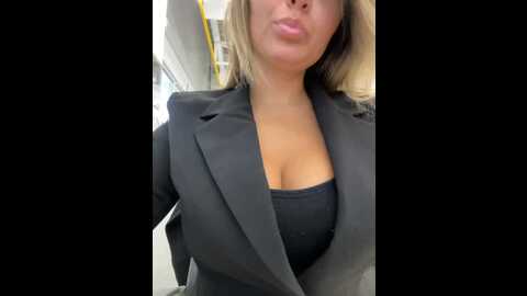 Media: yuliyalasker Bongacams 2023-12-20 06:34:00