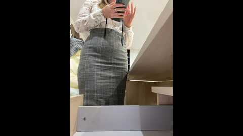 Media: _a_l_i_c_e_ Bongacams 2023-12-21 07:53:00