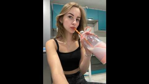 Media: _molly_mae_ Bongacams 2023-12-21 00:54:00