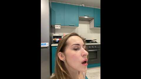 Media: _molly_mae_ Bongacams 2023-12-21 23:07:00