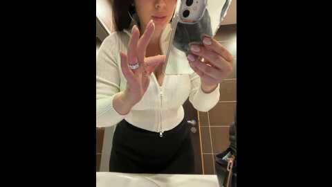 Media: crazyanna9 Bongacams 2023-12-22 15:22:00