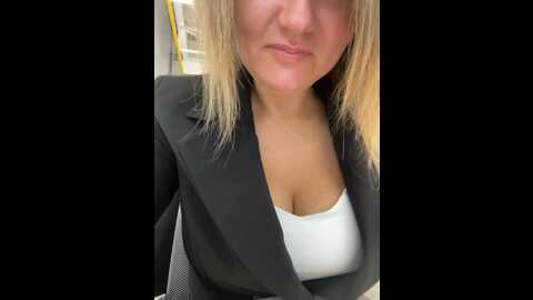 Media: yuliyalasker Bongacams 2023-12-22 06:36:00