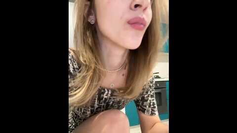 Media: _molly_mae_ Bongacams 2023-12-23 16:56:00