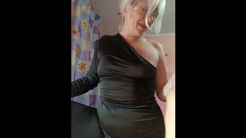 Media: lisavsvolk Bongacams 2023-12-23 14:24:00