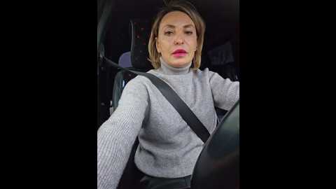 Media: editamilf Bongacams 2023-12-25 03:54:00