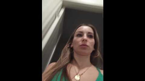 Media: marysiaxxx Bongacams 2023-12-25 21:00:00