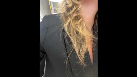 Media: yuliyalasker Bongacams 2023-12-25 07:44:00
