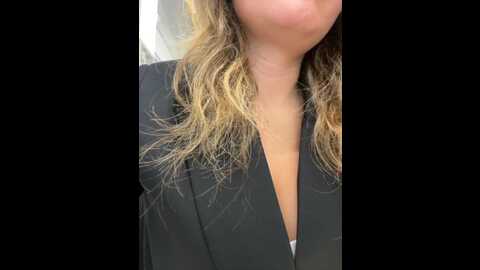Media: yuliyalasker Bongacams 2023-12-25 11:45:00