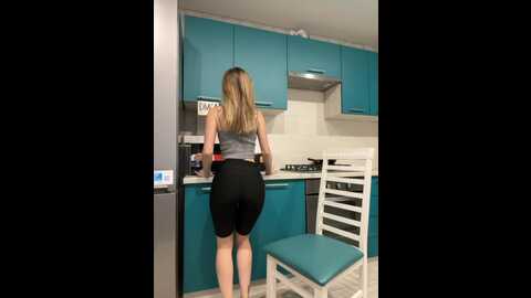 Media: _molly_mae_ Bongacams 2023-12-27 22:30:00