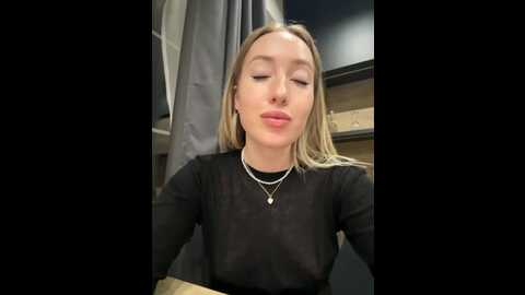 Media: kirablake Bongacams 2023-12-27 18:34:00