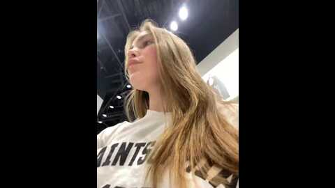 Media: adelaida1001 Bongacams 2023-12-28 10:30:00