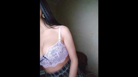 Media: alinakukla787 Bongacams 2023-12-28 01:25:00